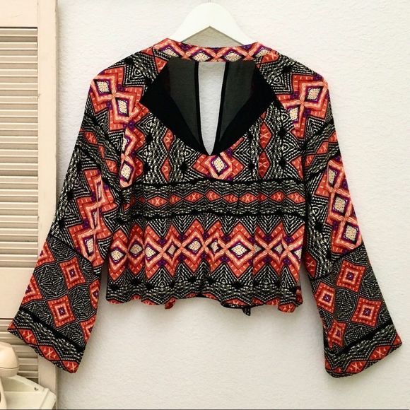 MinkPink Boho Tribal Tie Neck Long Sleeve Top, Small▪️ - Picture 6 of 8
